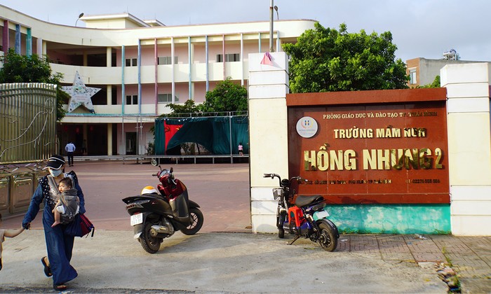 Khởi tố hai nữ giáo viên trong vụ bé trai bị bỏ quên trên ô tô ở Thái Bình