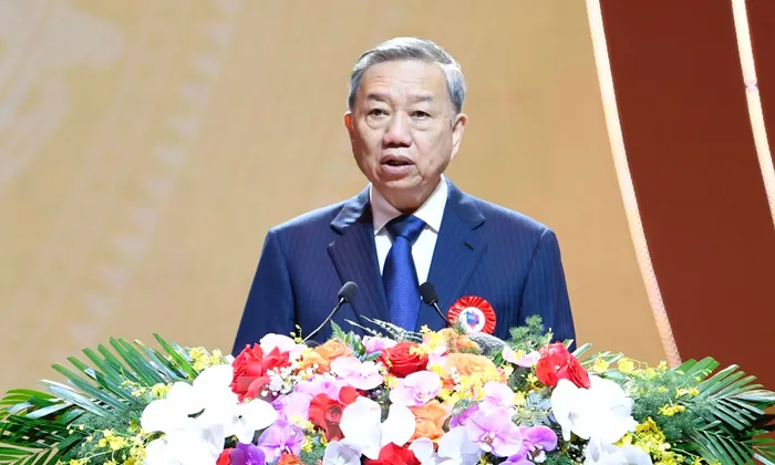 Tổng Bí thư: Báo chí dũng cảm đấu tranh, loại bỏ cái xấu, cổ vũ cái mới, cái tiến bộ