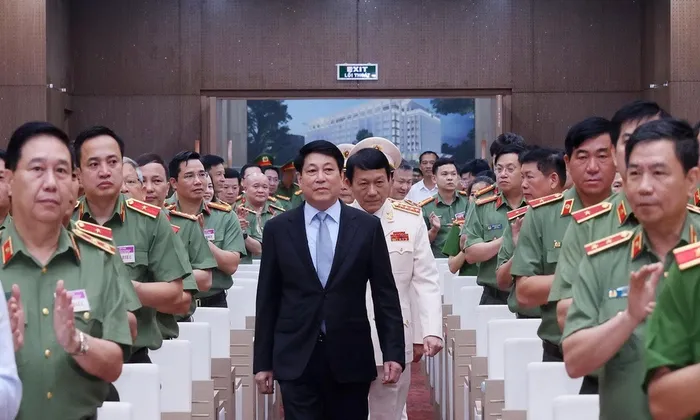Chủ tịch nước Lương Cường dự Hội nghị sơ kết 6 tháng năm 2025 của Bộ Công an