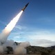 Quan chức Mỹ nói Ukraine sẽ sớm nhận được tên lửa tầm xa ATACMS