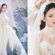 Váy cưới của Chu Thanh Huyền có phải mẫu đắt nhất trong các nàng dâu cầu thủ?