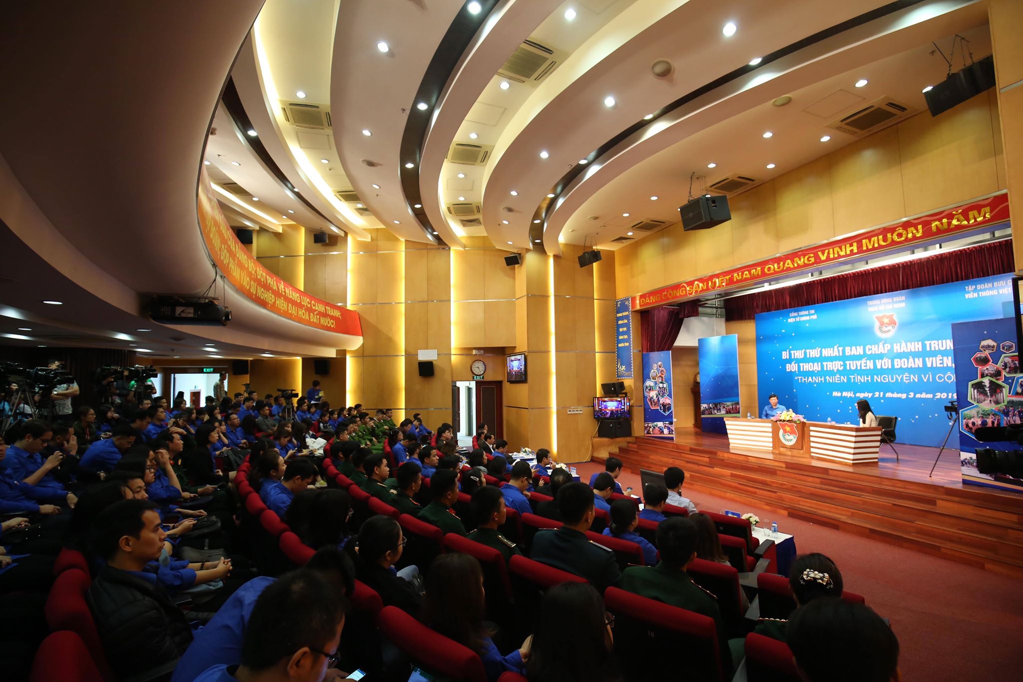 Bí thư thứ nhất T.Ư Đoàn Lê Quốc Phong: Tình nguyện tạo ra giá trị - ảnh 6