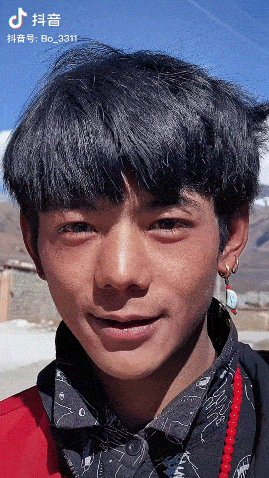 Hotboy người Tây Tạng tiết lộ bí mật nhỏ, phủ nhận tin đồn tham gia “Sáng Tạo Doanh 4” ảnh 1