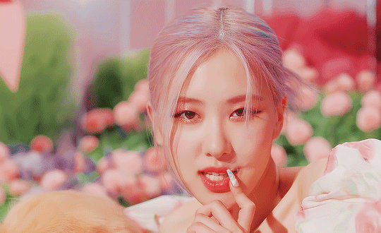 Góc khó hiểu: Rosé giỏi tiếng Anh nhất BLACKPINK nhưng lại hát ít nhất trong “Ice Cream’ ảnh 1