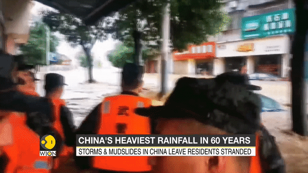 Hàng trăm ngàn dân Trung Quốc sơ tán vì đợt mưa lũ kỷ lục 60 năm