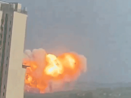 Tên lửa công nghệ mới của Trung Quốc bốc cháy dữ dội