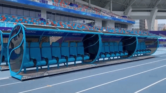 Cận cảnh phòng thay đồ và sân đấu của Olympic Việt Nam tại Asiad 19
