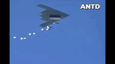 [Infographic] Mỹ dùng siêu oanh tạc cơ B-2 đối phó Triều Tiên?