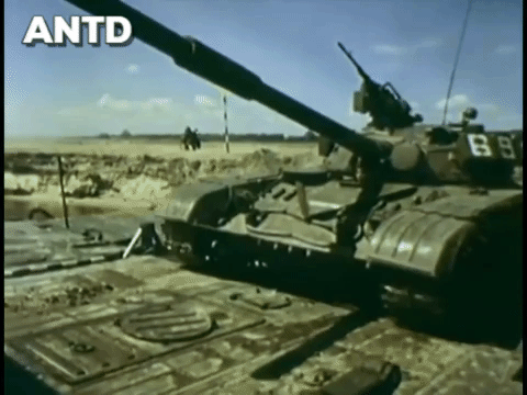 [Infographic] T-64 - Dòng xe tăng đi trước thời đại của Liên Xô