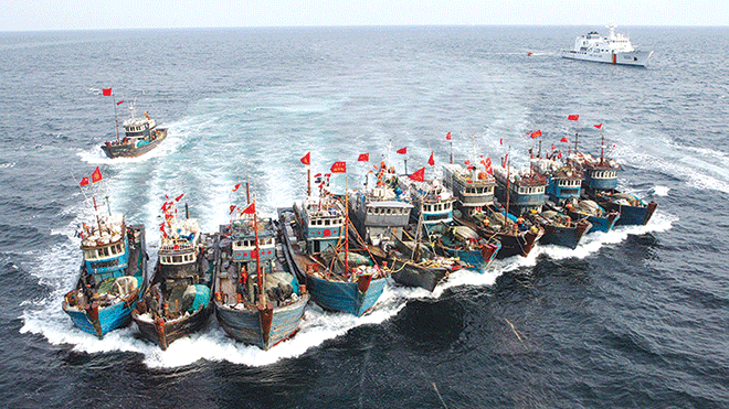Đội tàu cá Trung Quốc trở thành công cụ thúc đẩy chủ quyền. Ảnh: Getty Images