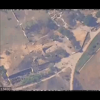 Nga tấn công căn cứ Ukraine bằng bom FAB-1500 