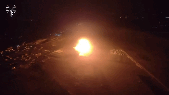 Rò rỉ video lực lượng Israel phá hủy kho chứa tên lửa của Hezbollah 