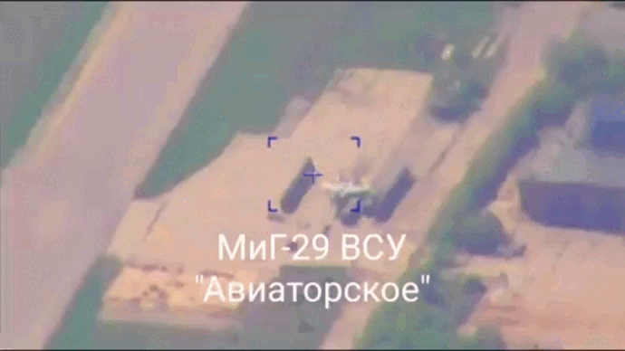 Nga tập kích căn cứ không quân Ukraine bằng tên lửa Iskander-M