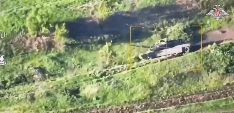 Nga phá hủy xe tăng M1 Abrams của Ukraine bằng đạn chính xác cao