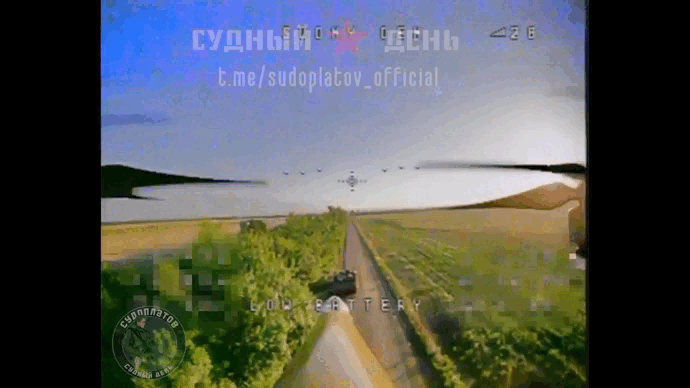Xem máy bay không người lái Nga hạ gục siêu tăng Abrams