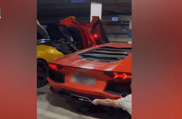 Nhóm thanh niên dùng siêu xe Lamborghini để nướng thịt gây tranh cãi