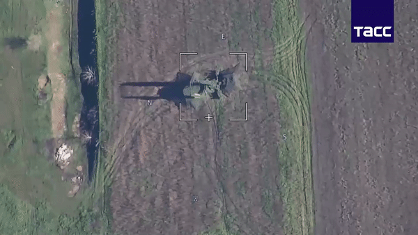 Radar tầm xa Ukraine trúng đòn tập kích của máy bay không người lái cảm tử