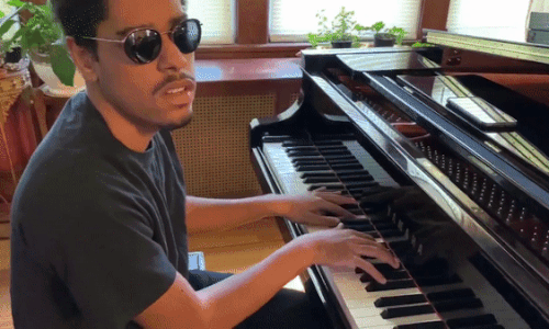 Thần đồng piano 19 tuổi bị khiếm thị khiến các nhà khoa học phải nghiên cứu não bộ