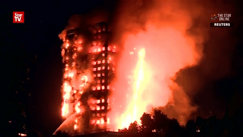 Những người thoát khỏi tòa nhà cháy rụi kể lại giây phút kinh hoàng