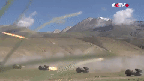 Trung Quốc tập trận bắn đạn thật trên cao nguyên Tây Tạng