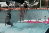 Người đàn ông chết thảm vì bị hút vào &apos;hố tử thần&apos; dưới đáy bể bơi