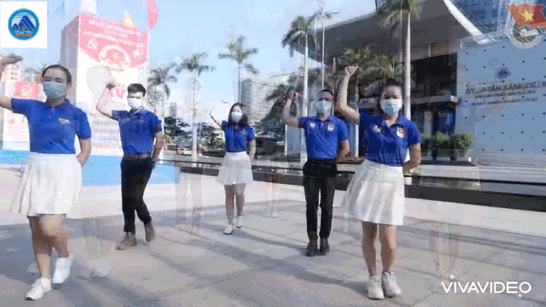 Hưởng ứng chiến dịch truyền thông của TƯ Đoàn, những ngày qua, "vũ điệu bầu cử" đang được giới trẻ Đà Nẵng thực hiện và chia sẻ rộng rãi trên các mạng xã hội