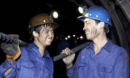 Cơ chế quyết toán tiền lương đối với thợ mỏ hầm lò
