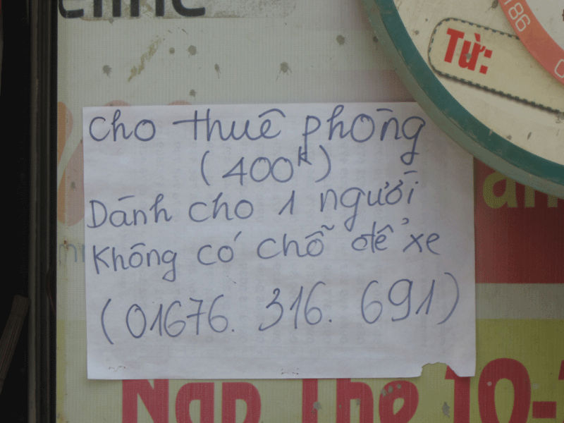 'Ma trận' giá nhà trọ mùa thi