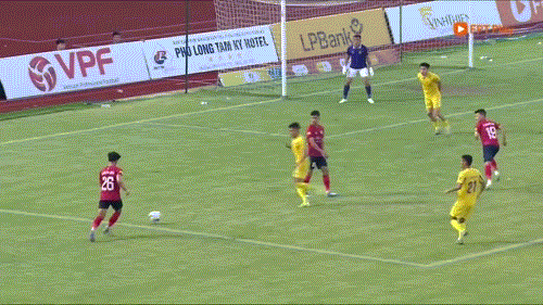 HIGHLIGHTS Quảng Nam 0-3 CAHN: Sức mạnh chiều sâu đáng sợ của CAHN