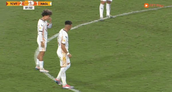 Đánh bại HAGL, Thể Công Viettel phả hơi nóng vào cuộc đua vô địch ảnh 2