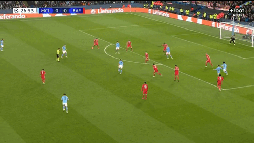 Man City đè bẹp Bayern Munich bằng siêu phẩm không tưởng