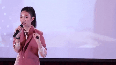 Điểm lại loạt clip &apos;triệu view&apos; của Khánh Vy từng gây &apos;bão&apos; mạng