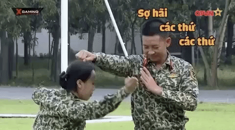 Cười ngặt nghẽo xem Diệu Nhi đánh võ chiến đấu đặc công