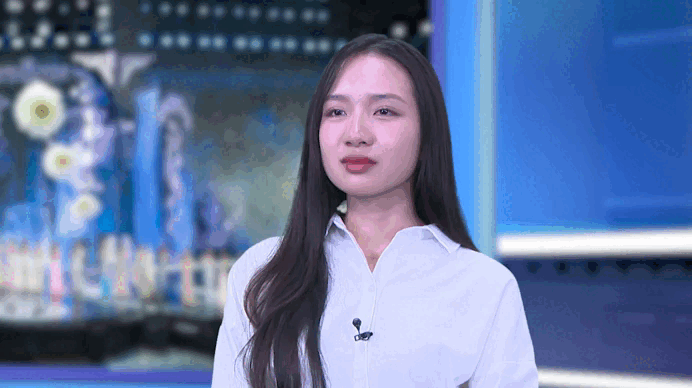 'Nếu đăng quang Hoa hậu Việt Nam, tôi sẽ gọi điện cho bố'