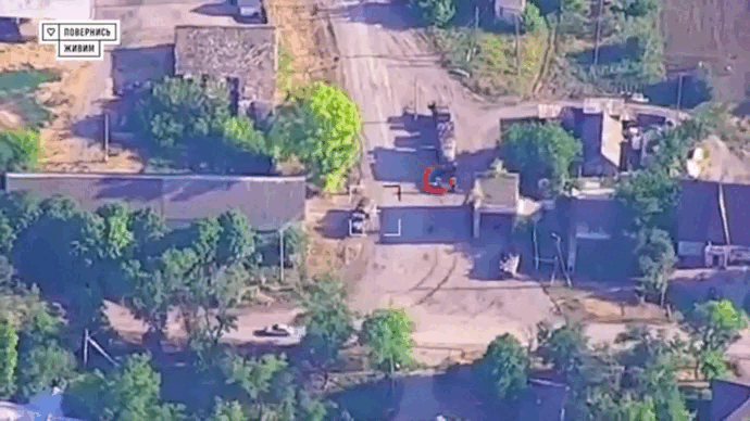 Ukraine phá hủy hệ thống phòng không Buk tối tân của Nga
