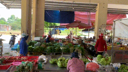 Tiểu thương đồng loạt rời bỏ khu chợ sầm uất ở Đà Nẵng