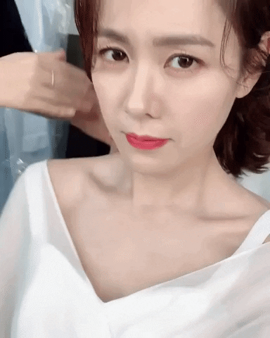 Dù chưa kết hôn nhưng Son Ye Jin đã nhiều lần mặc váy cưới khiến fan xuýt xoa vì quá đẹp ảnh 1