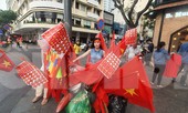 Người Sài Gòn đổ xô ra đường cổ vũ đội bóng đá U22 Việt Nam