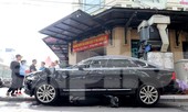 Kinh hãi cảnh 'xế điên' 3 tỷ kéo lê xe máy ở chợ Hàng Da