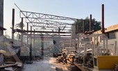Cháy xưởng gỗ lúc rạng sáng, thiệt hại hàng trăm triệu đồng