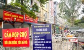 Chợ dân sinh Hà Nội tấp nập ngay sau... biển cấm họp chợ