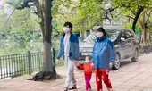 Người dân Hà Nội vẫn đổ ra hồ tập thể thao trong lúc 'cách ly toàn xã hội'