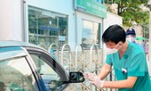 Cận cảnh chốt phòng dịch tại cổng Bệnh viện Thận Hà Nội