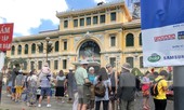 Trung tâm mua sắm, khu vui chơi Sài Gòn quá tải ngày cuối nghỉ Tết Nguyên đán