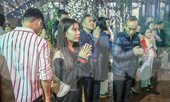 Người dân Thủ đô tấp nập đến chùa ngay sau khoảnh khắc giao thừa