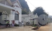 Từ bản xuống phố: Những nốt lặng