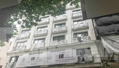 Cao ốc vượt tầng cạnh Hồ Gươm 'cắt ngọn' chậm tiến độ