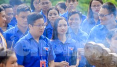 Đảng viên trẻ tiêu biểu về thăm khu di tích K9 Đá Chông
