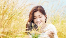 Nhan sắc trong trẻo của Hoa khôi 18 tuổi Thiên Nhi