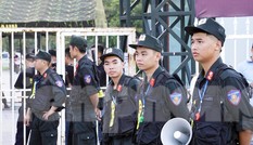 Cảnh sát thắt chặt an ninh tại sân Mỹ Đình trước giờ bóng lăn